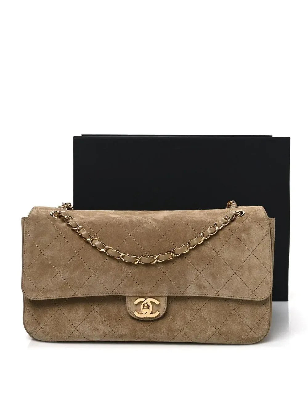 CHANEL elevate your